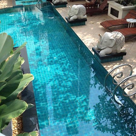 Gardengrove Suites Bangkok Eksteriør billede